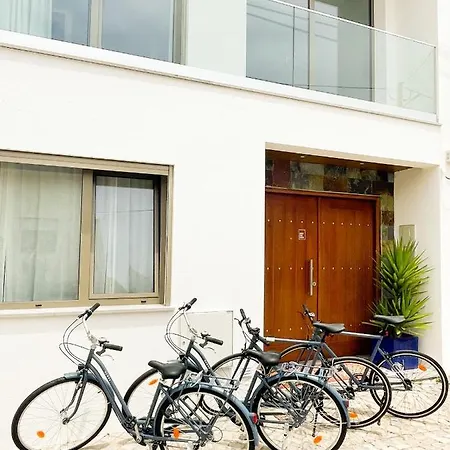 Gasthof Baleal Surf Ranch *